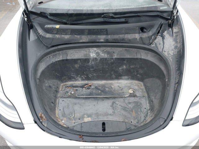 Продаж на аукціоні авто 2018 Tesla Model 3 Long Range/mid Range, vin: 5YJ3E1EA8JF032669, номер лоту: 43846443