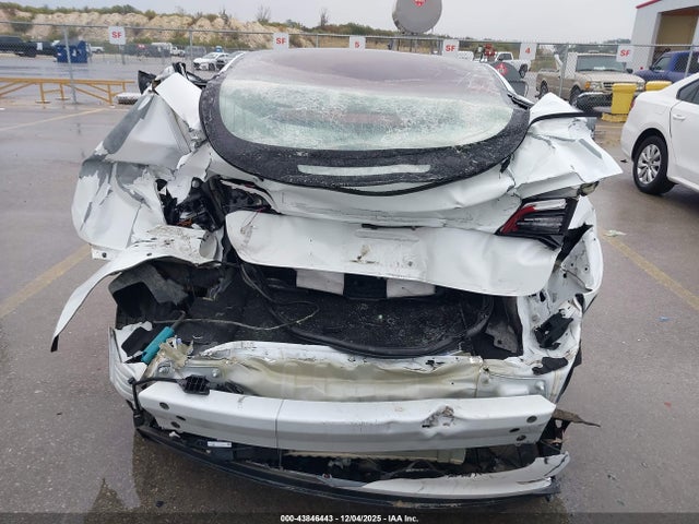 Продаж на аукціоні авто 2018 Tesla Model 3 Long Range/mid Range, vin: 5YJ3E1EA8JF032669, номер лоту: 43846443