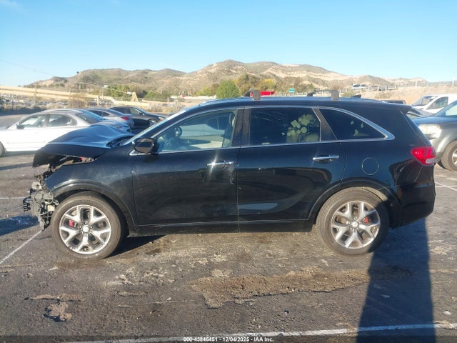5XYPK4A53HG230339 KIA Sorento 3.3l Sx