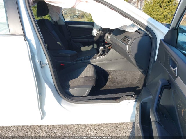 43846483 :رقم المزاد ، 3VW5M7BUXRM084144 vin ، 2024 Volkswagen Jetta 1.5t S مزاد بيع