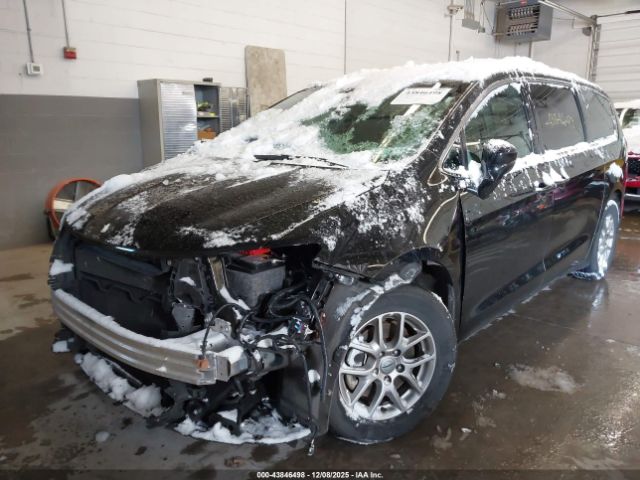 2025 CHRYSLER PACIFICA 2C4RC1BG5SR531993 Photo 5