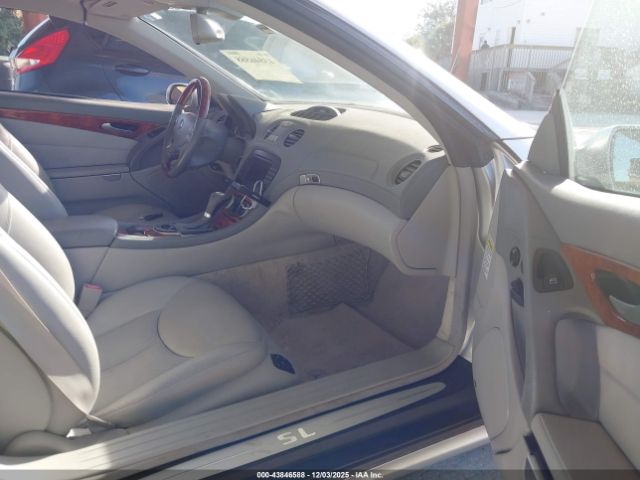 2005 MERCEDES-BENZ SL 500 WDBSK75F45F091432 Photo 4