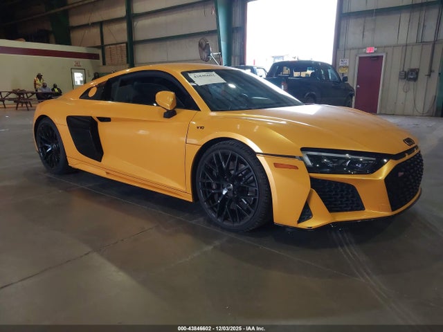 2020 AUDI R8 WUAEEAFX7L7900930 Photo 0