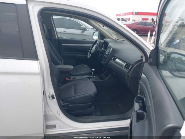 2015 MITSUBISHI OUTLANDER JA4AD3A35FZ013666 Photo 4