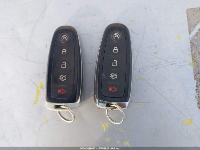 2017 FORD ESCAPE 1FMCU0JDXHUE72581 Photo 10