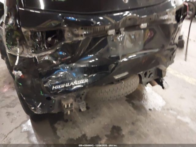 2017 TOYOTA HIGHLANDER 5TDZARFH6HS027475 Photo 5