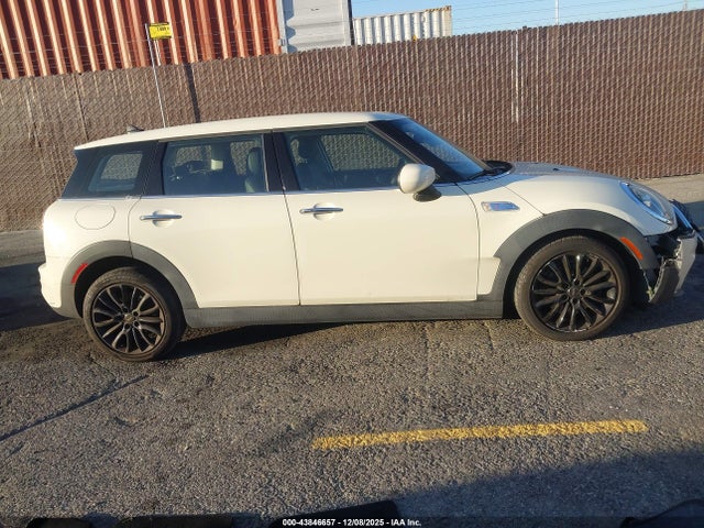 Mini Clubman Cooper S 2020 WMWLV7C09L2M25581 Image 13