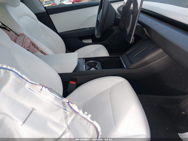 2024 TESLA MODEL 3 5YJ3E1EA1RF862597 Photo 4