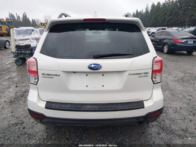 Subaru Forester 2.5i Premium 2017 JF2SJAGC7HH435589 Image 16