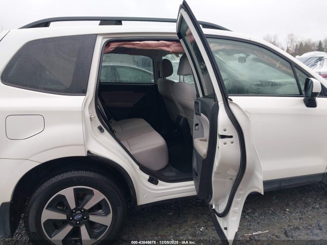 2017 SUBARU FORESTER JF2SJAGC7HH435589 Photo 7