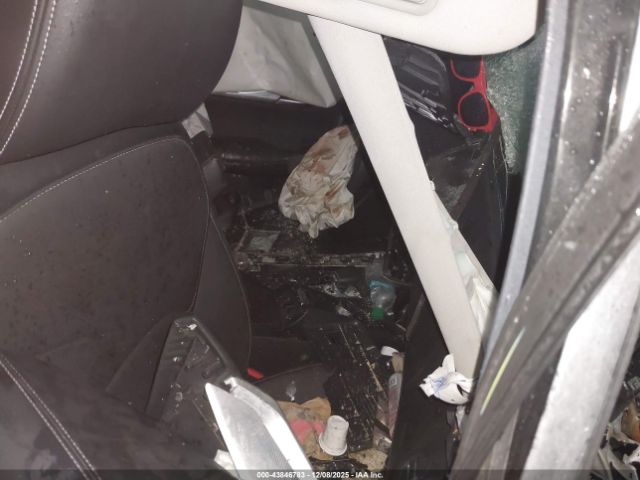 2019 INFINITI QX50 3PCAJ5M37KF133362 Photo 4