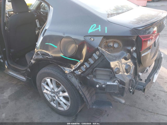 JM1BM1V79G1295970 Mazda Mazda3 I Touring