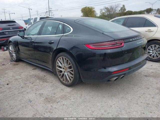 2018 PORSCHE PANAMERA WP0AB2A73JL136807 Photo 2