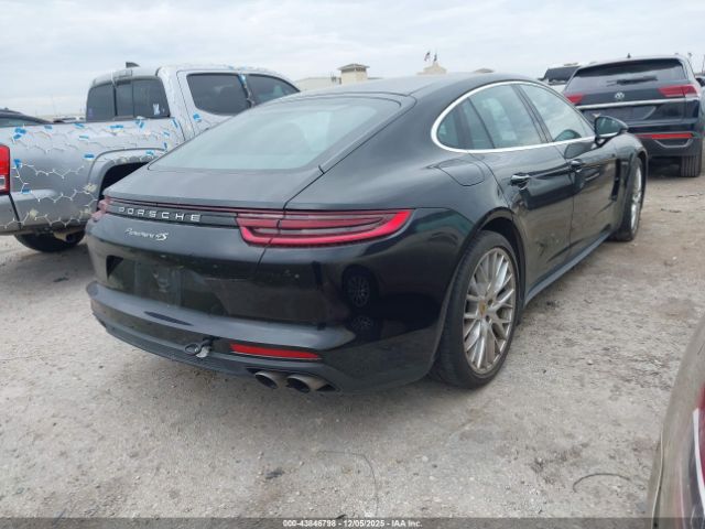 2018 PORSCHE PANAMERA WP0AB2A73JL136807 Photo 3