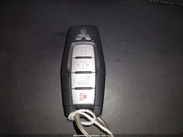 2022 MITSUBISHI OUTLANDER JA4J4UA8XNZ028888 Photo 10