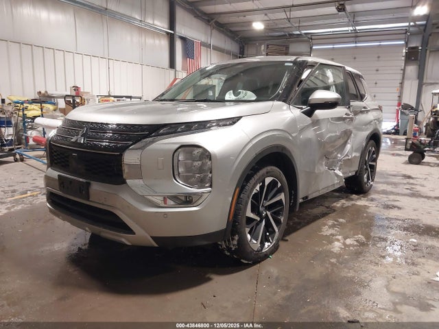 2022 MITSUBISHI OUTLANDER JA4J4UA8XNZ028888 Photo 1