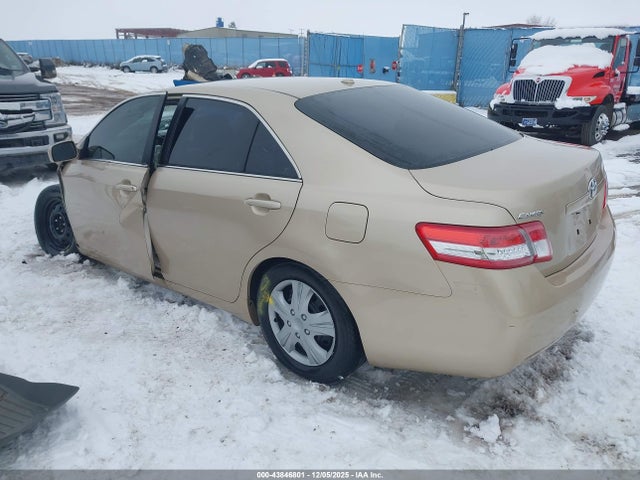 2011 Toyota Camry Le მანქანა იყიდება აუქციონზე, vin: 4T1BF3EK1BU768967, აუქციონის ნომერი: 43846801