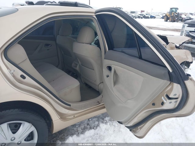 2011 Toyota Camry Le მანქანა იყიდება აუქციონზე, vin: 4T1BF3EK1BU768967, აუქციონის ნომერი: 43846801