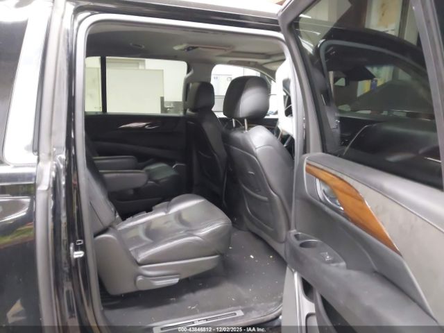 2019 CADILLAC ESCALADE ESV 1GYS4HKJ4KR203743 Photo 7