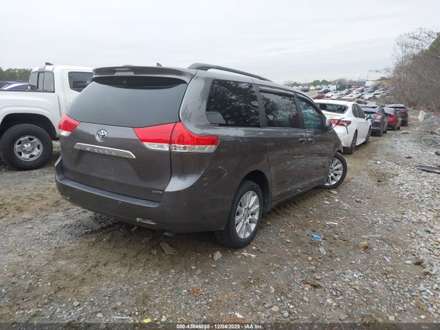 Продажа на аукционе авто 2011 Toyota Sienna Limited V6, vin: 5TDYK3DC0BS092150, номер лота: 43846855