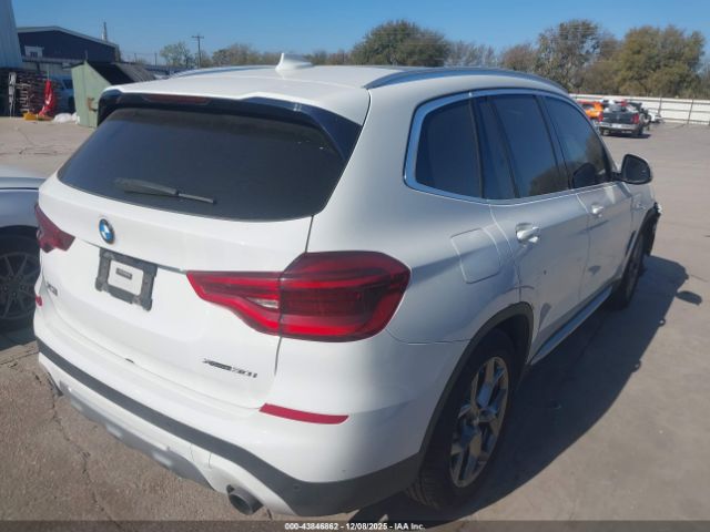 2020 BMW X3 5UXTY5C04L9B67686 Photo 3