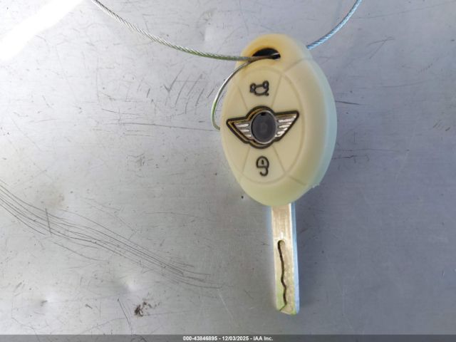 2008 MINI COOPER S WMWRH33568TL96239 Photo 10