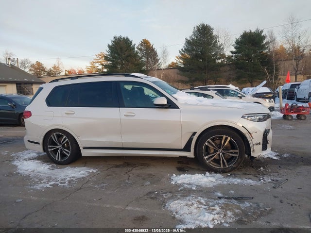 BMW X7 Xdrive40i 2022 5UXCW2C09N9L11706 Image 13