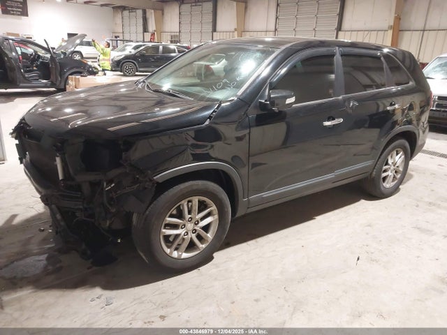 2015 KIA SORENTO 5XYKT3A65FG661109 Photo 1