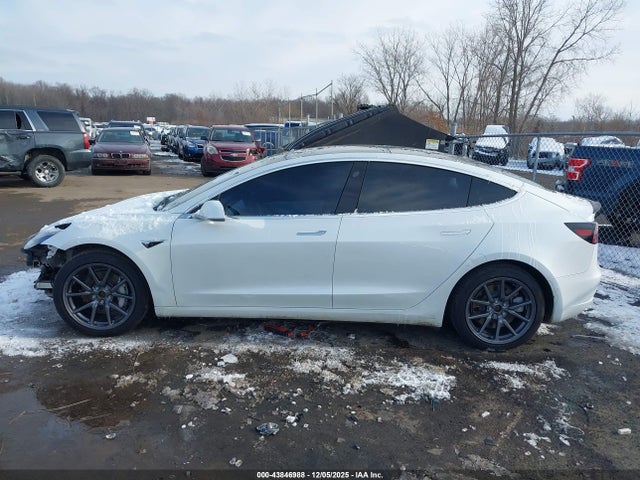 Tesla Model 3 Long Range Dual Motor All-wheel Drive 2020 5YJ3E1EB0LF795894 Image 14