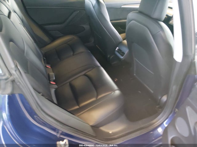 2022 TESLA MODEL 3 5YJ3E1EA7NF164084 Photo 7