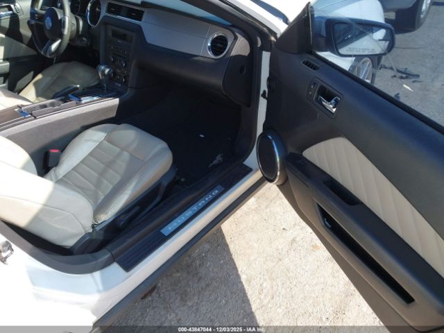 2012 FORD MUSTANG 1ZVBP8AM8C5245279 Photo 4