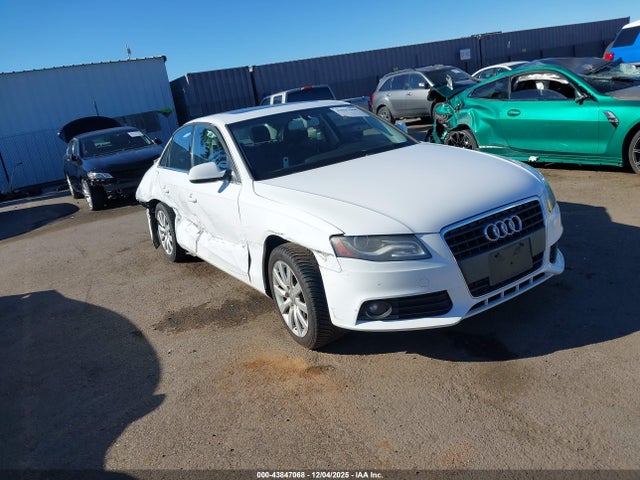 2011 AUDI A4 WAUEFAFL0BN036396 Photo 0