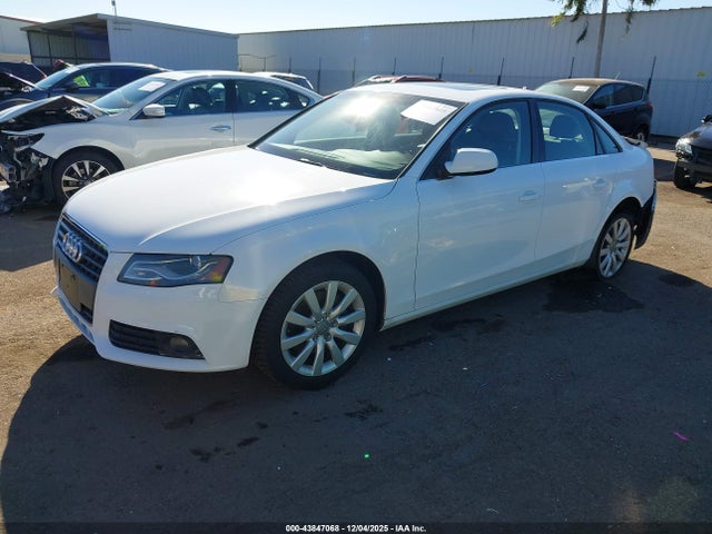 2011 AUDI A4 WAUEFAFL0BN036396 Photo 1