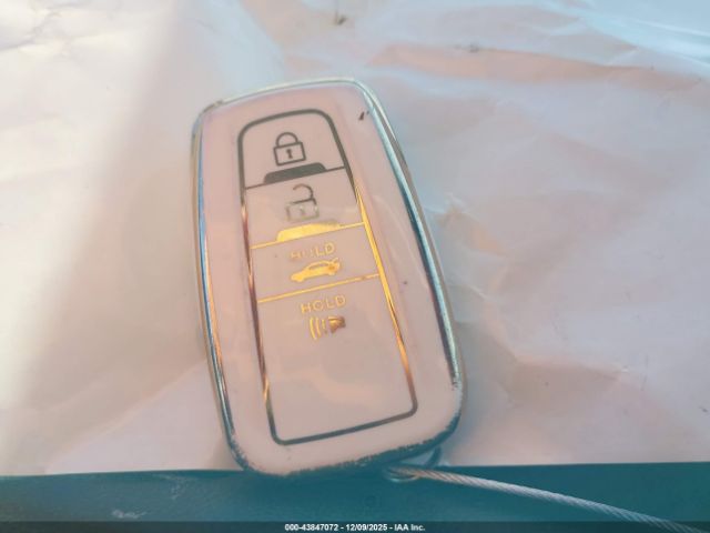 2021 TOYOTA PRIUS JTDKAMFU2M3136688 Photo 10