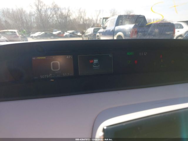 2021 TOYOTA PRIUS JTDKAMFU2M3136688 Photo 6