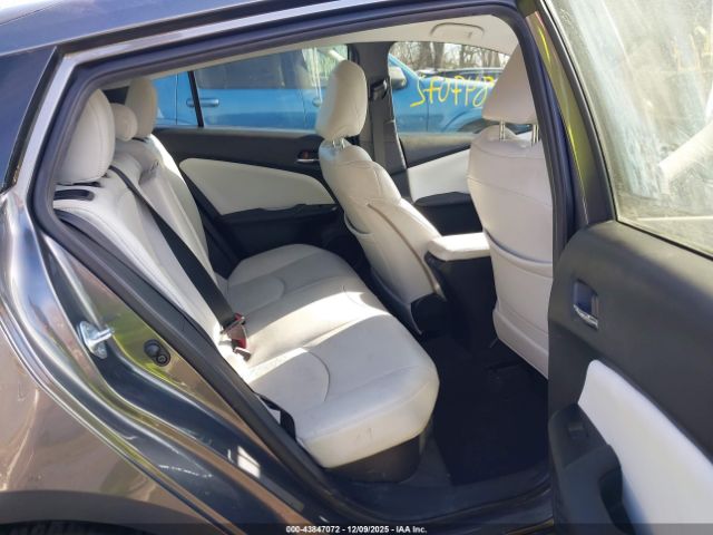 2021 TOYOTA PRIUS JTDKAMFU2M3136688 Photo 7