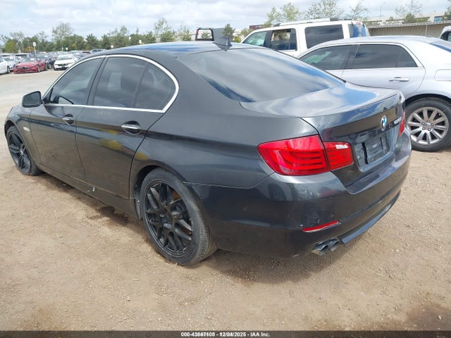 43847105 :رقم المزاد ، WBAXG5C58DDY31076 vin ، 2013 Bmw 528i مزاد بيع