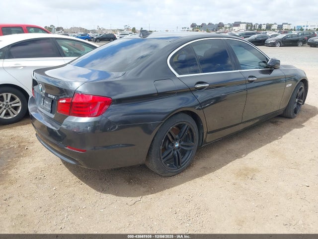43847105 :رقم المزاد ، WBAXG5C58DDY31076 vin ، 2013 Bmw 528i مزاد بيع