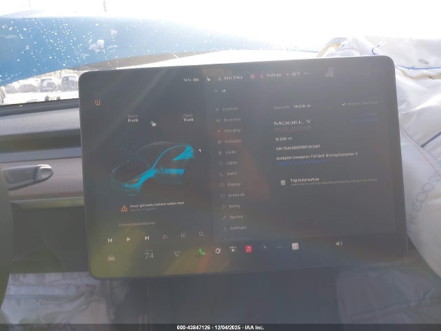 Продажа на аукционе авто 2022 Tesla Model Y Performance Dual Motor All-wheel Drive, vin: 7SAYGDEF9NF383287, номер лота: 43847126