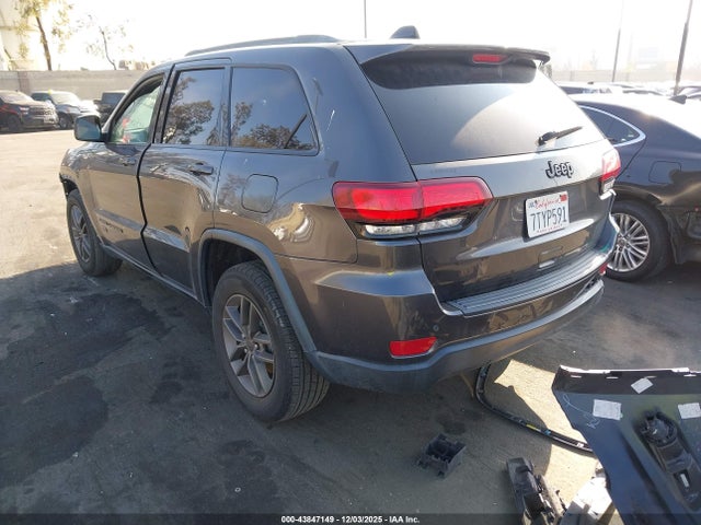 1C4RJEAG4GC359910 Jeep Grand Cherokee 75th Anniversary