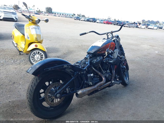 2022 HARLEY-DAVIDSON FXBBS 1HD1YYK28NB066770 Photo 3