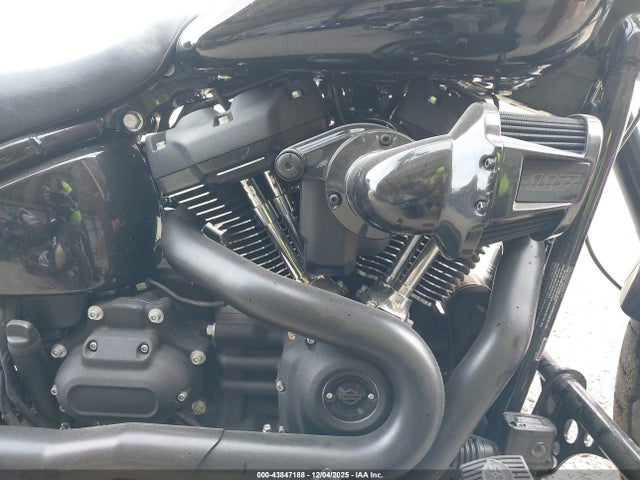1HD1YWZ20PB018578 Harley-Davidson FXLRS
