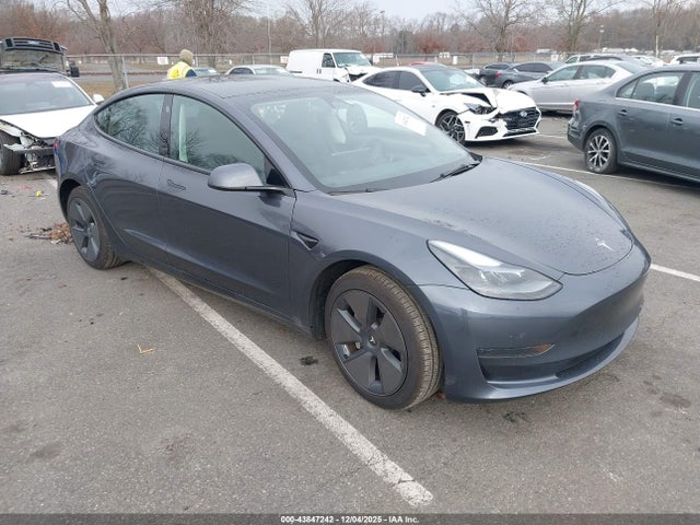 2023 TESLA MODEL 3 5YJ3E1EA7PF670839 Photo 0