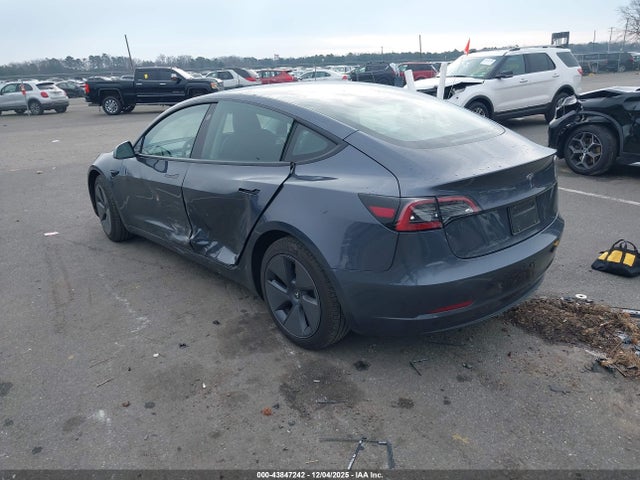 2023 TESLA MODEL 3 5YJ3E1EA7PF670839 Photo 2