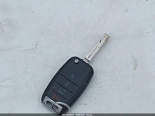KIA Soul 2016 KNDJN2A29G7257354 Image 11