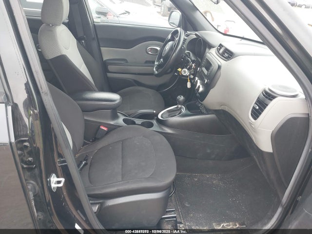 KIA Soul 2016 KNDJN2A29G7257354 Image 5