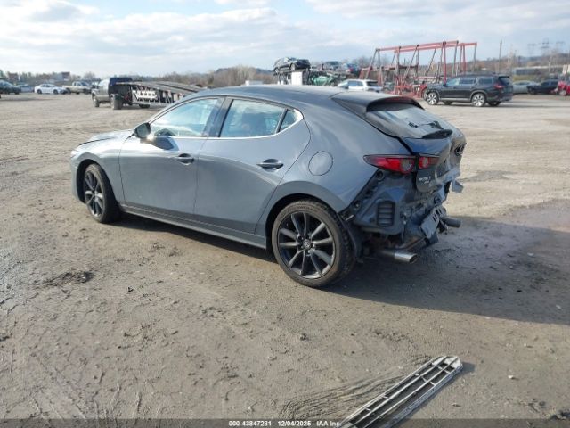 2020 MAZDA MAZDA3 JM1BPBNM2L1168524 Photo 2