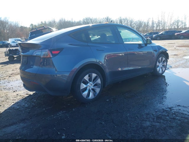 2023 TESLA MODEL Y 7SAYGDEE2PA177669 Photo 3