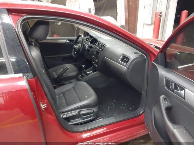 3VWB67AJ2HM283742 Volkswagen Jetta 1.4t Se