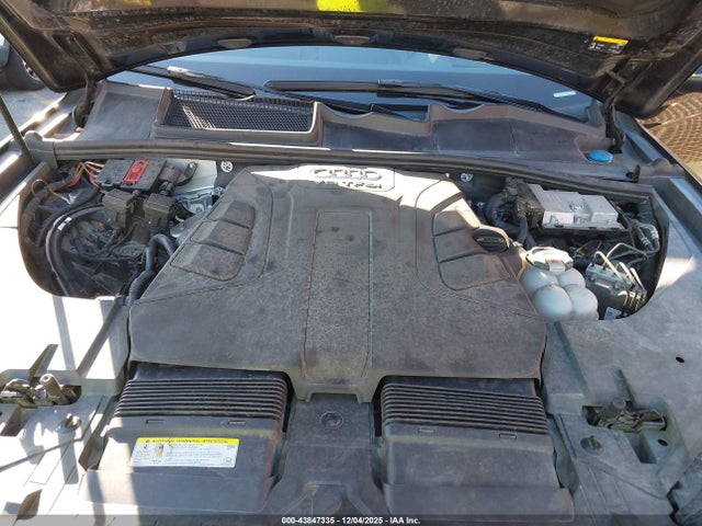 2019 AUDI Q7 WA1VAAF76KD000748 Photo 9